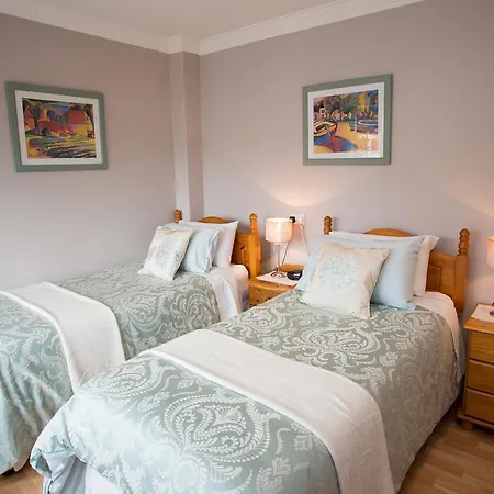 Bed and breakfast Almanii 3*
