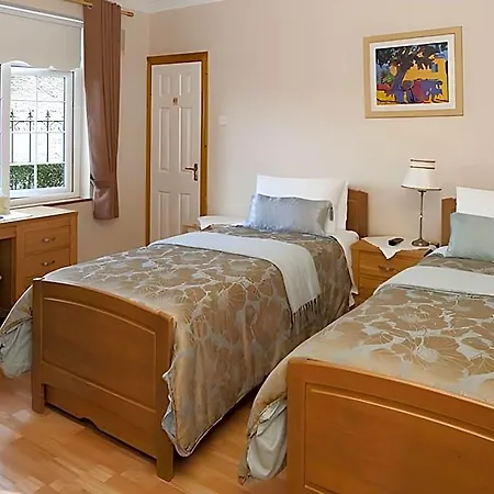 Almanii Bed & Breakfast 3*