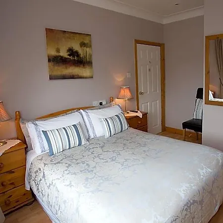 Almanii Bed & Breakfast