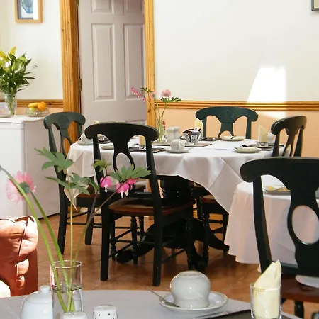 Almanii Oda ve Kahvaltı