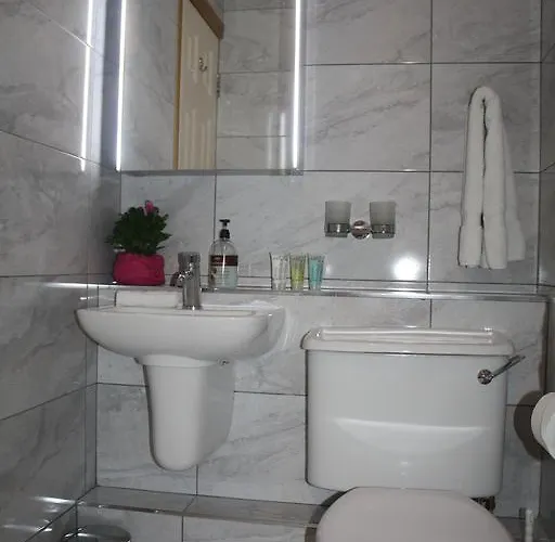 Bed & Breakfast Almanii 3*