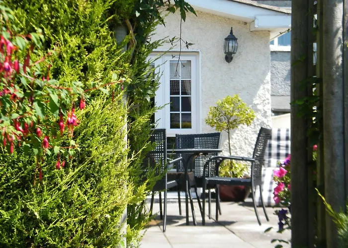 Almanii Bed & Breakfast 3*