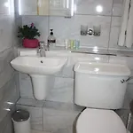 Almanii לינה וארוחת בוקר דבלין