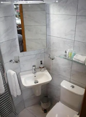 Almanii Oda ve Kahvaltı